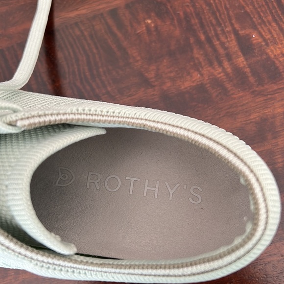 Rothy’s Lace Ups Size 8 - Picture 3 of 4